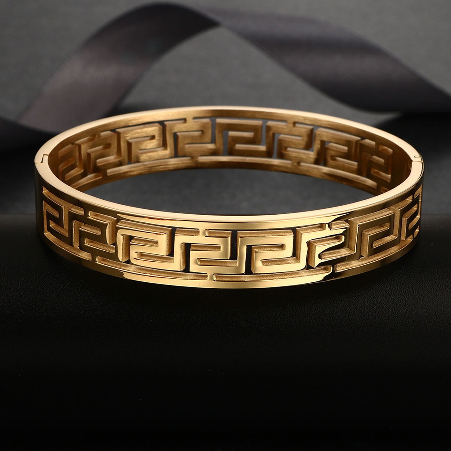 14ct Yellow Gold Greek Key Patterned Bangle | Ramsdens Jewellery